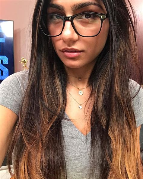 big mia khalifa|Mia Khalifa (@miakhalifa) .